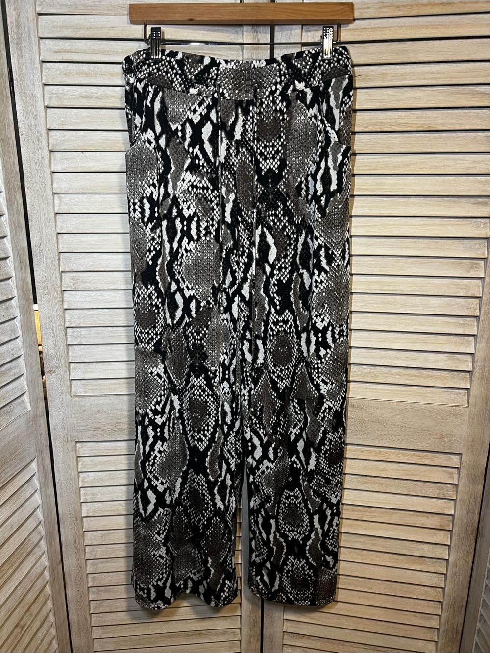 Sandiva Snakeskin Wide-Leg Pants